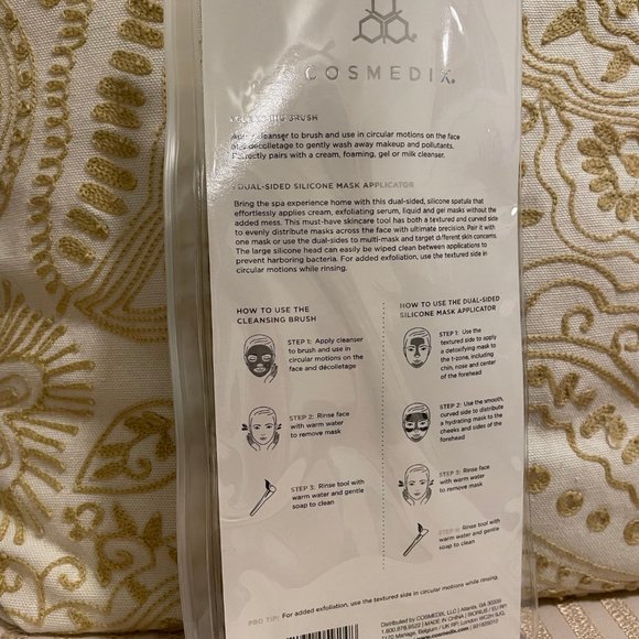 NEW and sealed Cosmedix Skincare Brush Set Cleansing & Mask Brush - Picture 3 of 4